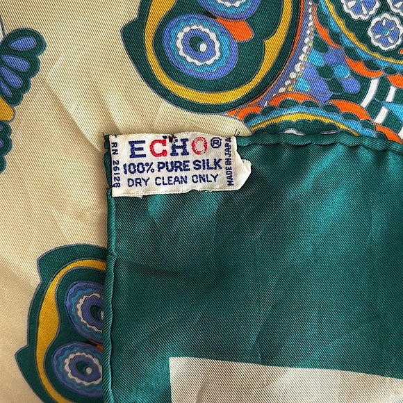 Vintage Echo Silk Scarf Owls Owl Design Pale Gold Emerald Green Colorful Whimsy - Picture 6 of 15